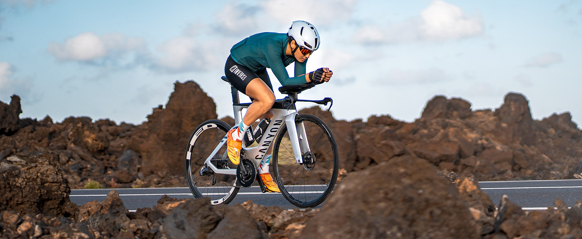 maillot ciclismo midseason edge verde