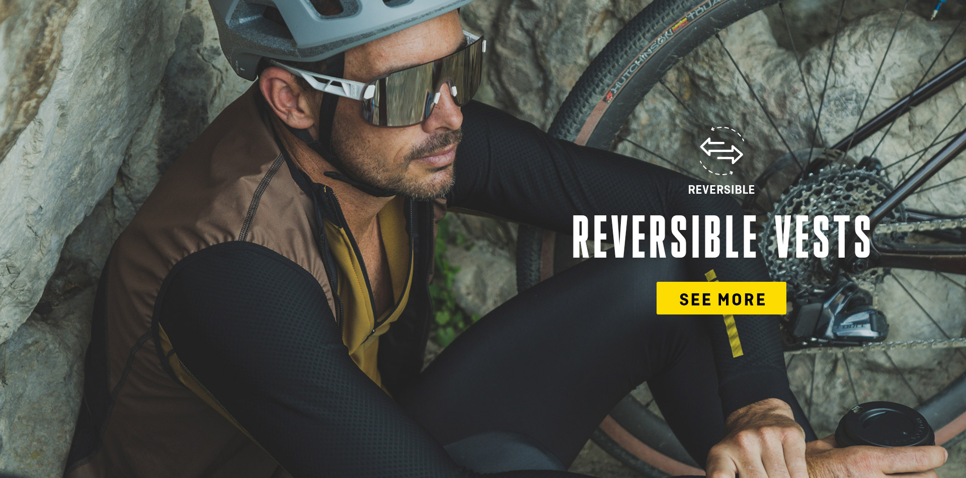 Reversible cycling vest