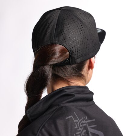 Gorra trucker INVERSE NEGRA
