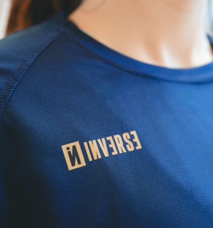 Camiseta entreno basquet Inverse