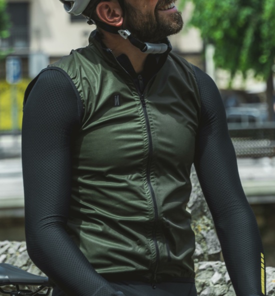 Chaleco ciclista reversible PURE TECH GREEN (HOMBRE)