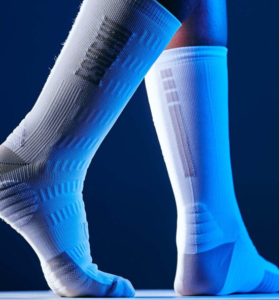 calcetines deportivos blancos inverse