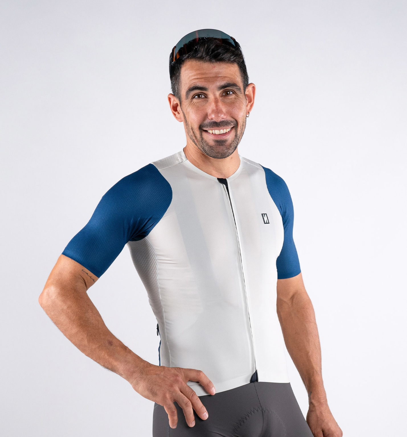 Maillot Cyclisme Manches Courtes Homme Santic – Coupe Compétitive – Respirant Et Poches Dos
