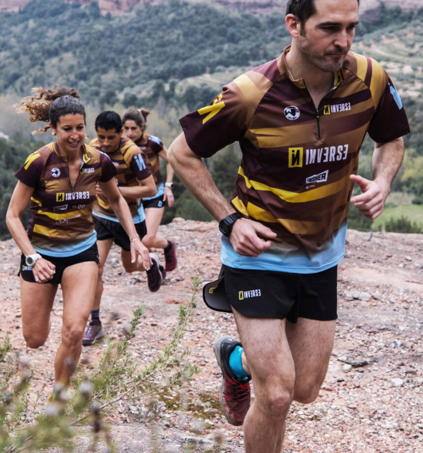 Ropa de trail personalizada