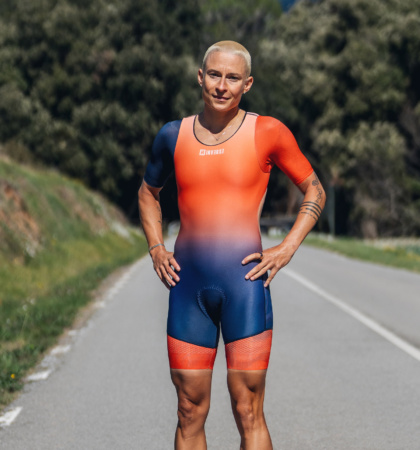 Kurzarm Triathlon-anzug mit offenem Rücken MARBLE + NICK (DAMEN)